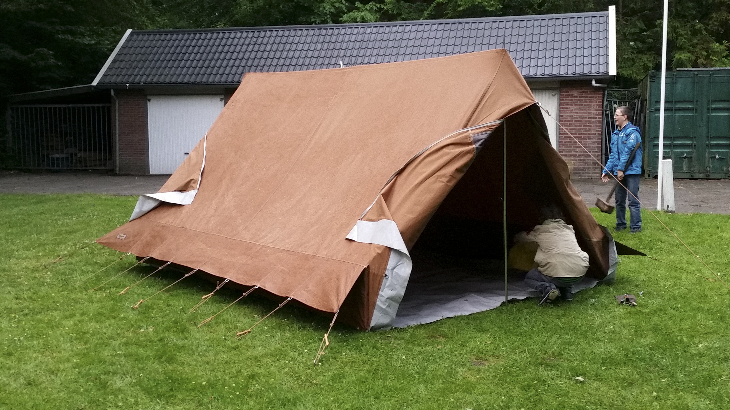 2015-06-19_tent